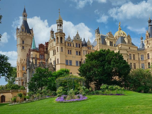 2 Tage Kurzurlaub mit Frühstück im B&B Hotel Schwerin-Sud, Mecklenburg-Vorpommern inkl. Frühstück Städteurlaub online kaufen 2 Tage Kurzurlaub mit Frühstück im B&B Hotel Schwerin-Sud, Mecklenburg-Vorpommern inkl. Frühstück Städteurlaub online kaufen