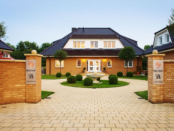 2 Tage Summer Special - One Night to stay & chill in Lübeck, Schleswig-Holstein inkl. Frühstück Städteurlaub online kaufen 2 Tage Summer Special - One Night to stay & chill in Lübeck, Schleswig-Holstein inkl. Frühstück Städteurlaub online kaufen