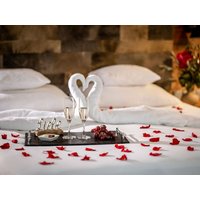 3 Tage Flittertage de luxe - Romantik pur in Parsdorf, Bayern inkl. Frühstück Städteurlaub online kaufen