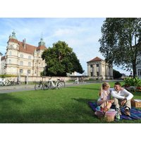 3 Tage in der Residenzstadt Güstrow mit HP, Mecklenburg-Vorpommern inkl. Halbpension Städteurlaub online kaufen 3 Tage in der Residenzstadt Güstrow mit HP, Mecklenburg-Vorpommern inkl. Halbpension Städteurlaub online kaufen