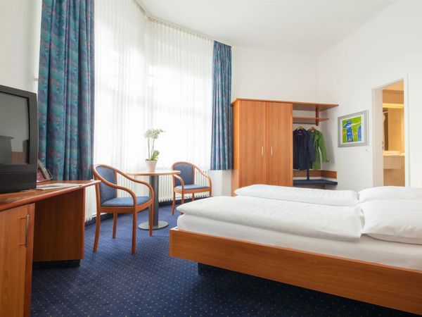 3 Tage Kurzurlaub mit Frühstück im Hotel Der Achtermann in Goslar, Niedersachsen inkl. Frühstück Städteurlaub online kaufen 3 Tage Kurzurlaub mit Frühstück im Hotel Der Achtermann in Goslar, Niedersachsen inkl. Frühstück Städteurlaub online kaufen