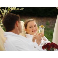 3 Tage Wellness-Auszeit in Lübeck, Schleswig-Holstein inkl. Frühstück Städteurlaub online kaufen 3 Tage Wellness-Auszeit in Lübeck, Schleswig-Holstein inkl. Frühstück Städteurlaub online kaufen
