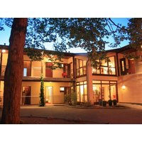 3 Tage Wellness-Wohlfühl-Zeit: Zwischen Stadt & Land - 2Ü in Rostock, Mecklenburg-Vorpommern inkl. Frühstück Städteurlaub online kaufen 3 Tage Wellness-Wohlfühl-Zeit: Zwischen Stadt & Land - 2Ü in Rostock, Mecklenburg-Vorpommern inkl. Frühstück Städteurlaub online kaufen