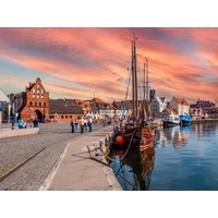 3 Tage Wismar inkl. 1 x Abendessen, Mecklenburg-Vorpommern inkl. Halbpension Städteurlaub online kaufen 3 Tage Wismar inkl. 1 x Abendessen, Mecklenburg-Vorpommern inkl. Halbpension Städteurlaub online kaufen