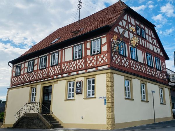 4 Tage Babymoon in Pfarrweisach, Bayern inkl. Halbpension Städteurlaub online kaufen