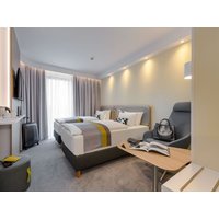4 Tage in Fulda: Romantische Auszeit & Barockerlebnis, Hessen inkl. Frühstück Städteurlaub online kaufen 4 Tage in Fulda: Romantische Auszeit & Barockerlebnis, Hessen inkl. Frühstück Städteurlaub online kaufen