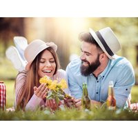 4 Tage Verlängerung aus Liebe in Neustrelitz, Mecklenburg-Vorpommern inkl. Halbpension Städteurlaub online kaufen 4 Tage Verlängerung aus Liebe in Neustrelitz, Mecklenburg-Vorpommern inkl. Halbpension Städteurlaub online kaufen