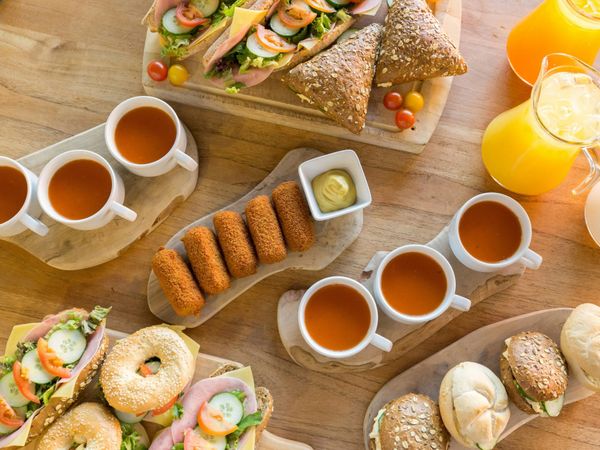 5 Tage Urlaub mit Frühstück im Leonardo Hotel Lelystad City Center, Flevoland inkl. Frühstück Städteurlaub online kaufen