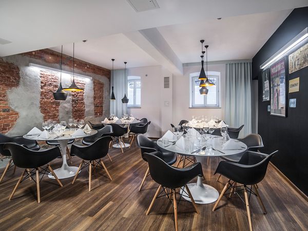 7 Tage Urlaub mit Frühstück im Arche Hotel Tobaco in Lodz inkl. Frühstück Städteurlaub online kaufen 7 Tage Urlaub mit Frühstück im Arche Hotel Tobaco in Lodz inkl. Frühstück Städteurlaub online kaufen