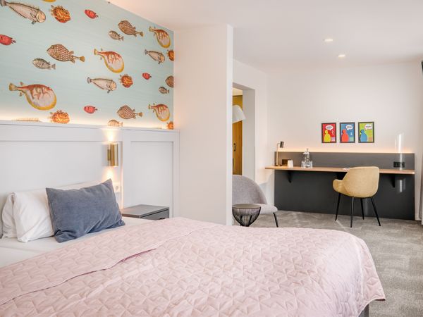 Silvesterpaket "Deluxe" 4 Tage voller Genuss & Silvesterstimmung in Minden in Minden (Weser), Nordrhein-Westfalen inkl. Halbpension Städteurlaub Produktbild Silvesterpaket "Deluxe" 4 Tage voller Genuss & Silvesterstimmung in Minden in Minden (Weser), Nordrhein-Westfalen inkl. Halbpension Städteurlaub Produktbild