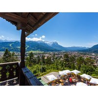 weiss-blauer Kurzurlaub in Alpen mit Dinner 4 Tage in Garmisch-Partenkirchen, Bayern inkl. Halbpension Städteurlaub online kaufen